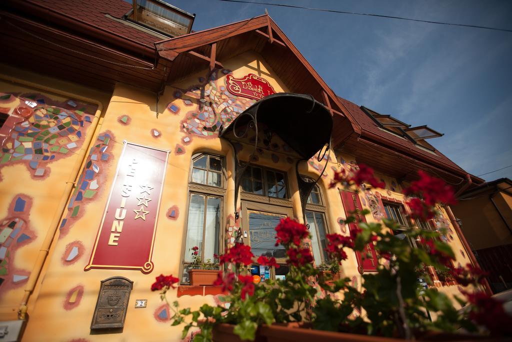 Deja Vu Guesthouse Kaloşvar Dış mekan fotoğraf