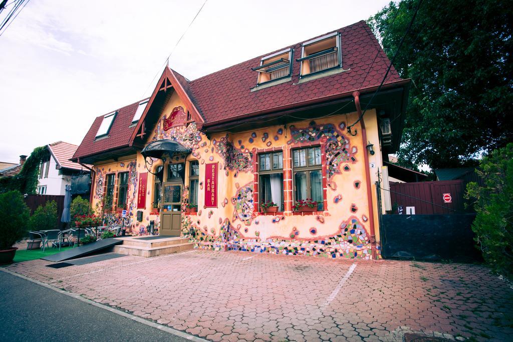Deja Vu Guesthouse Kaloşvar Dış mekan fotoğraf