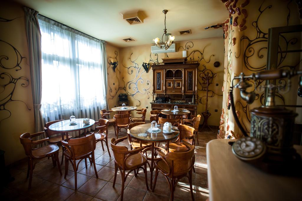 Deja Vu Guesthouse Kaloşvar Dış mekan fotoğraf