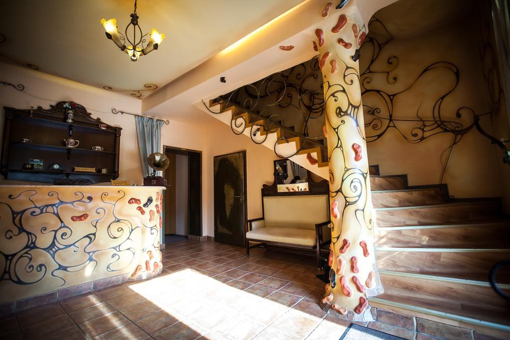 Deja Vu Guesthouse Kaloşvar Dış mekan fotoğraf