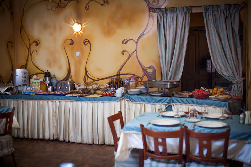 Deja Vu Guesthouse Kaloşvar Dış mekan fotoğraf