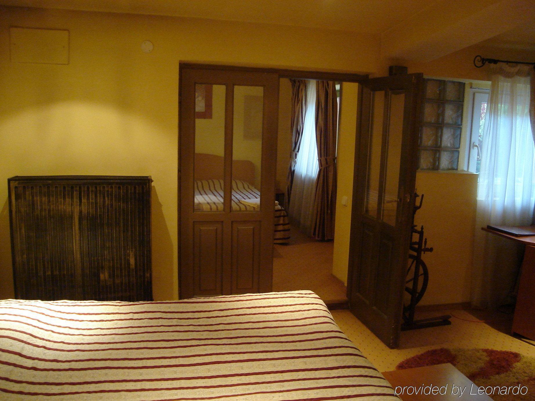 Deja Vu Guesthouse Kaloşvar Oda fotoğraf